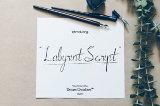 Labyrint Script: A Luxurious Handwritten Font for Crafters